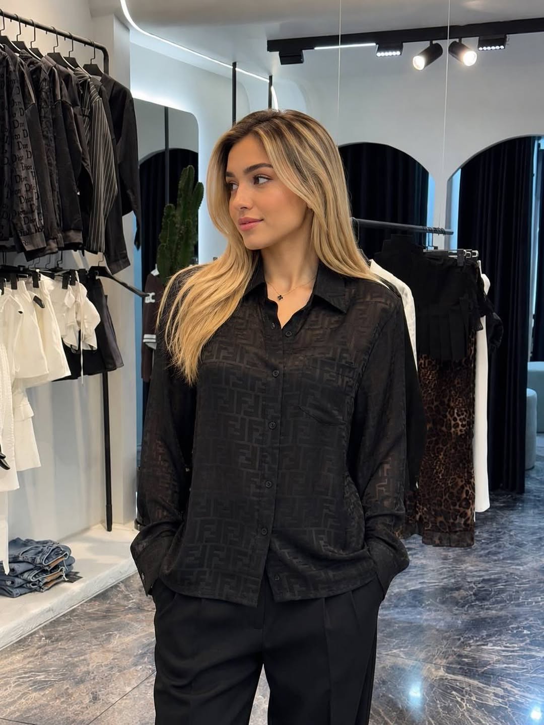 شومیز زنانه Fendi