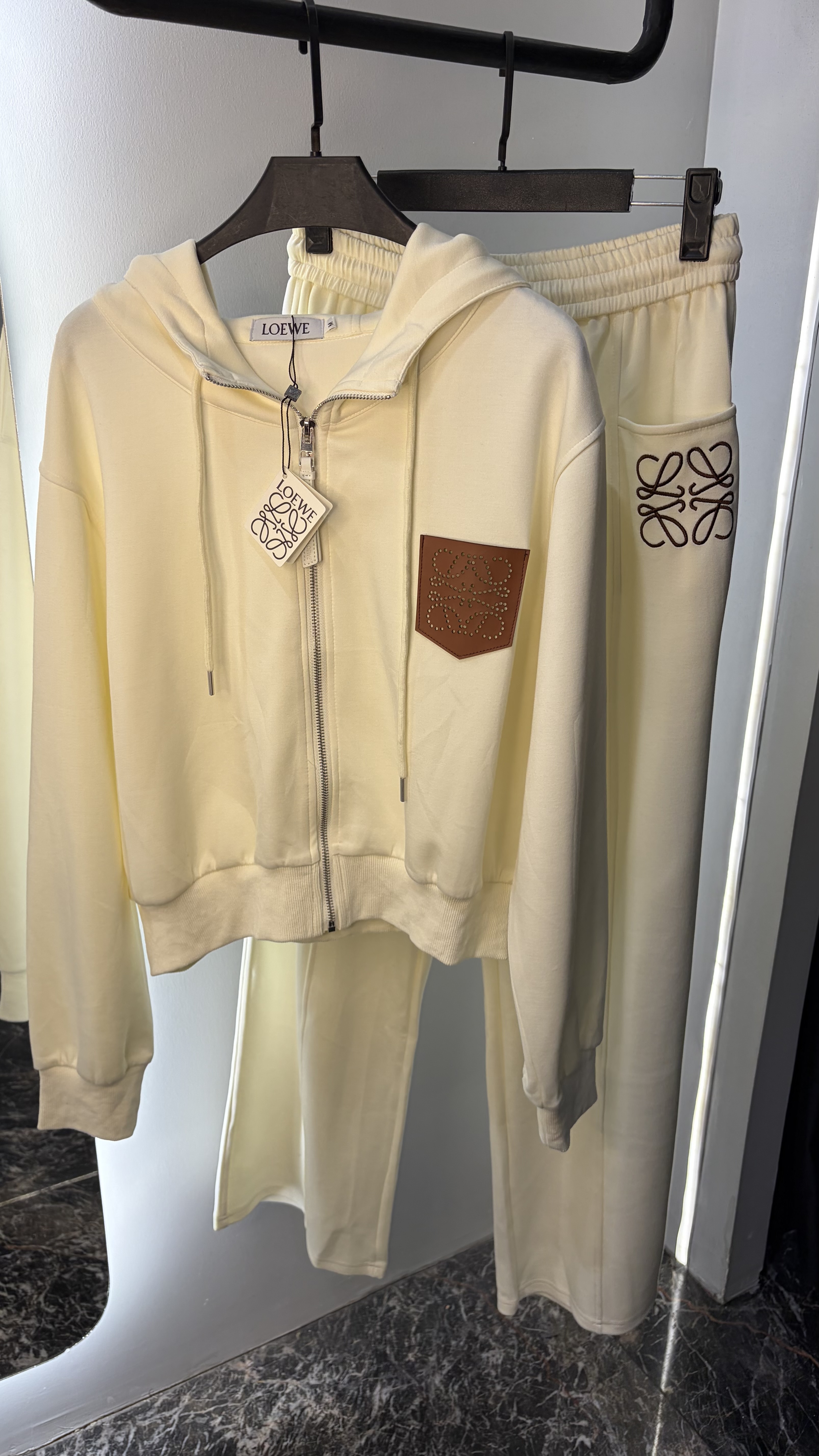 ست از برند LOEWE
